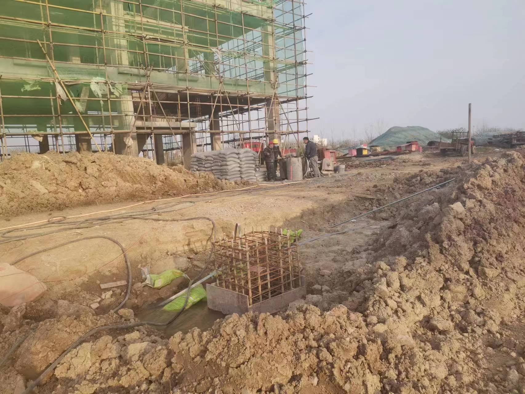 向阳当桥梁出现裂缝的时候应该及时加固修补